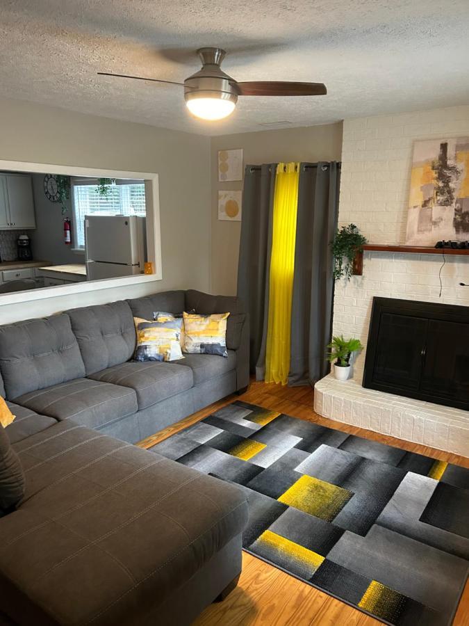 Serene Retreat! 420 Friendly In Designated Area, 3 Minutes To Downtown ريتشموند المظهر الخارجي الصورة