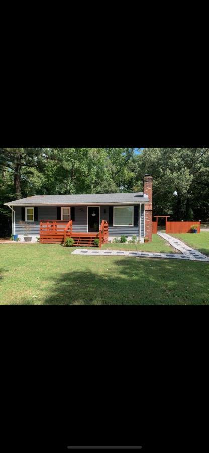 Serene Retreat! 420 Friendly In Designated Area, 3 Minutes To Downtown ريتشموند المظهر الخارجي الصورة